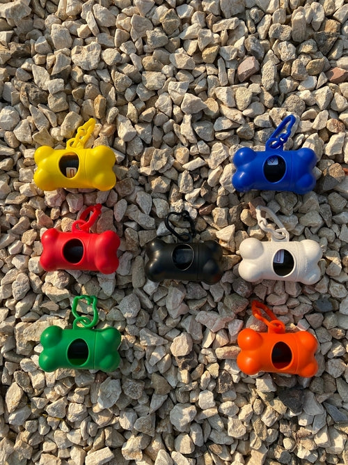 Distributeur de sacs à crottes pour chien – Sacs inclus 🐶